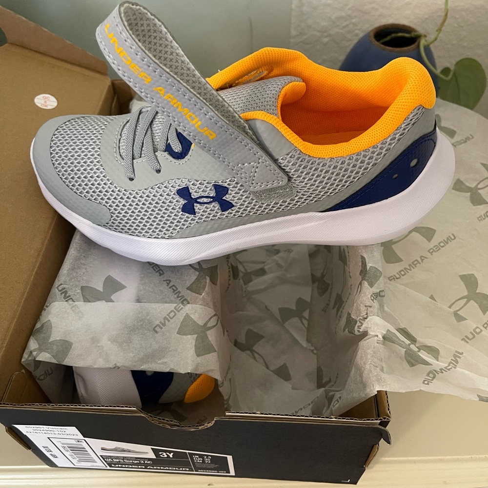 NWB Under Armour BPS Surge 3Y
